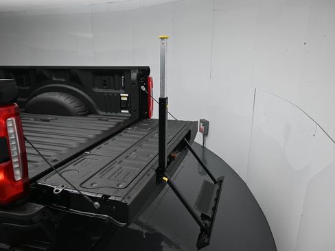 New 2026 Ford F250 Lariat w/ Black Appearance Package image 29