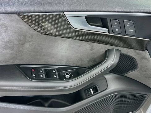 Used 2019 Audi S4 Premium Plus w/ Premium Plus Package AWD/4WD image 23