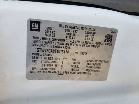 Used 2014 GMC Savana 2500 RWD image 22