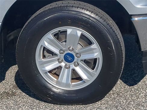 Used 2018 Ford F150 XL w/ Equipment Group 101A Mid image 11