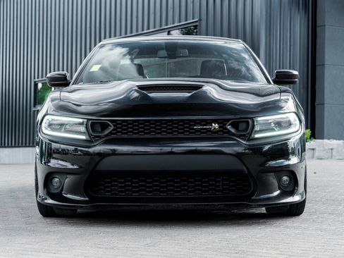 Used 2020 Dodge Charger Scat Pack w/ Plus Group RWD image 4