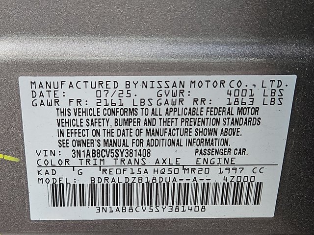 Used 2025 Nissan Sentra SV FWD image 16