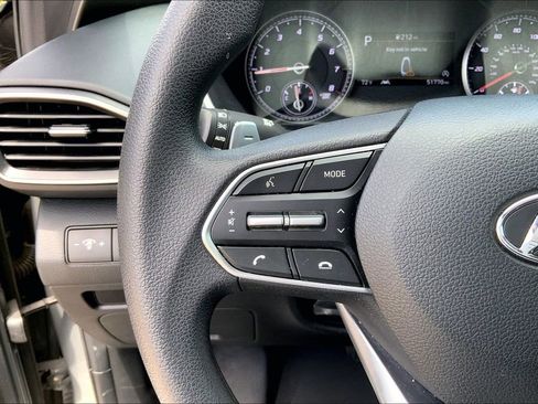 Used 2022 Hyundai Santa Fe SEL FWD image 18