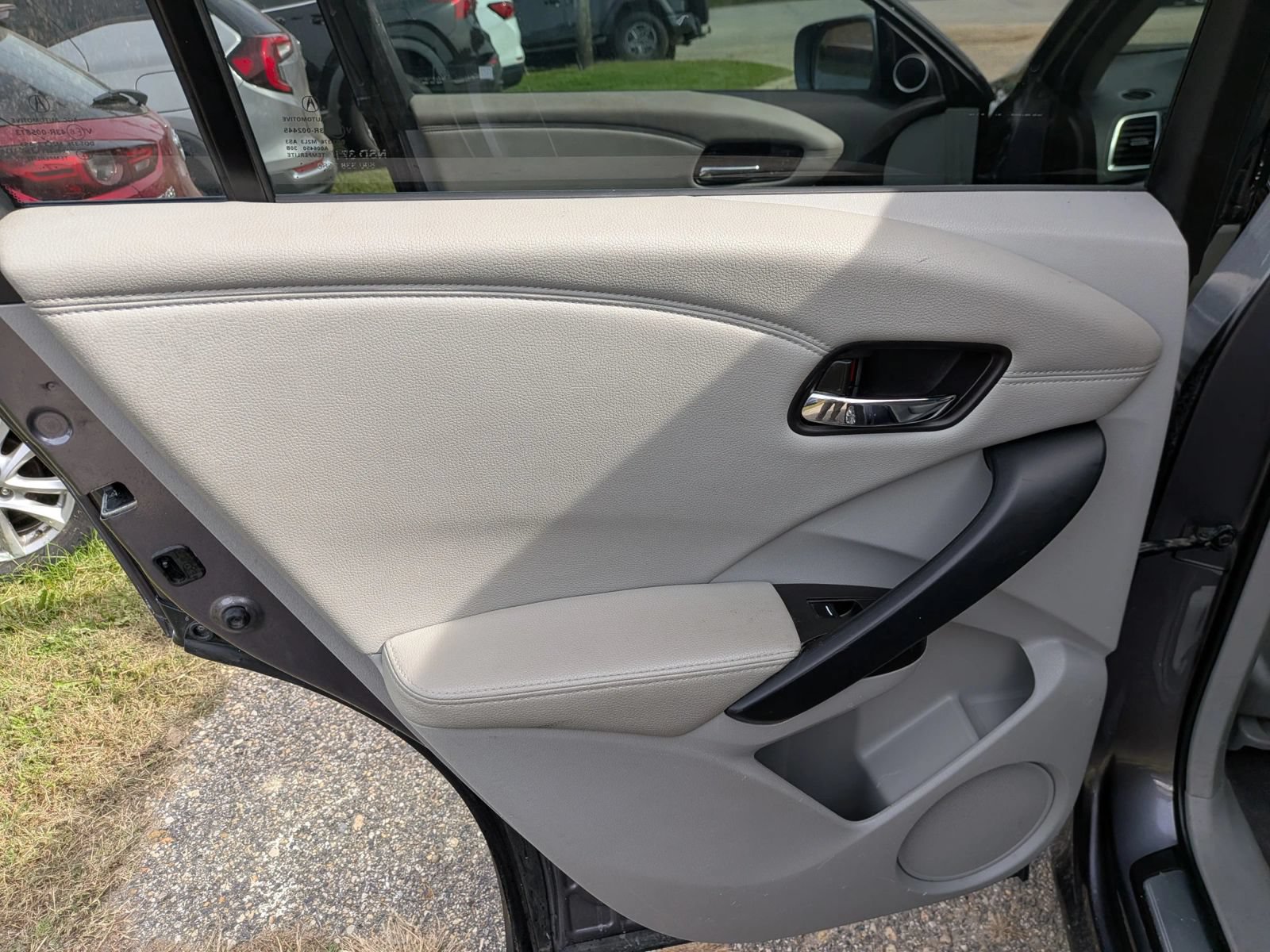 Used 2017 Acura RDX w/ Technology Package AWD/4WD image 26