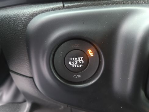 Certified 2023 Jeep Wrangler Unlimited Sahara w/ Cold Weather Group AWD/4WD image 27