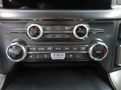 Used 2025 Ford F150 Lariat w/ Equipment Group 502A High image 55