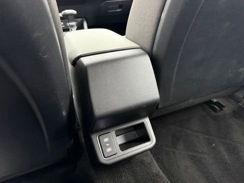 Used 2025 Kia K4 LXS image 23