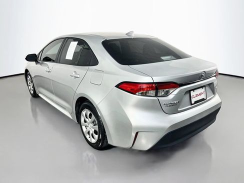 Used 2024 Toyota Corolla LE FWD image 9