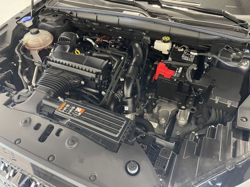 Used 2024 Lincoln Nautilus Premier w/ Equipment Group 102A image 35