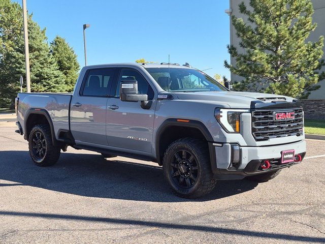 Used 2024 GMC Sierra 2500 AT4 w/ AT4 Premium Plus Package AWD/4WD image 3