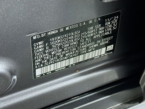 Used 2025 Honda HR-V LX image 12