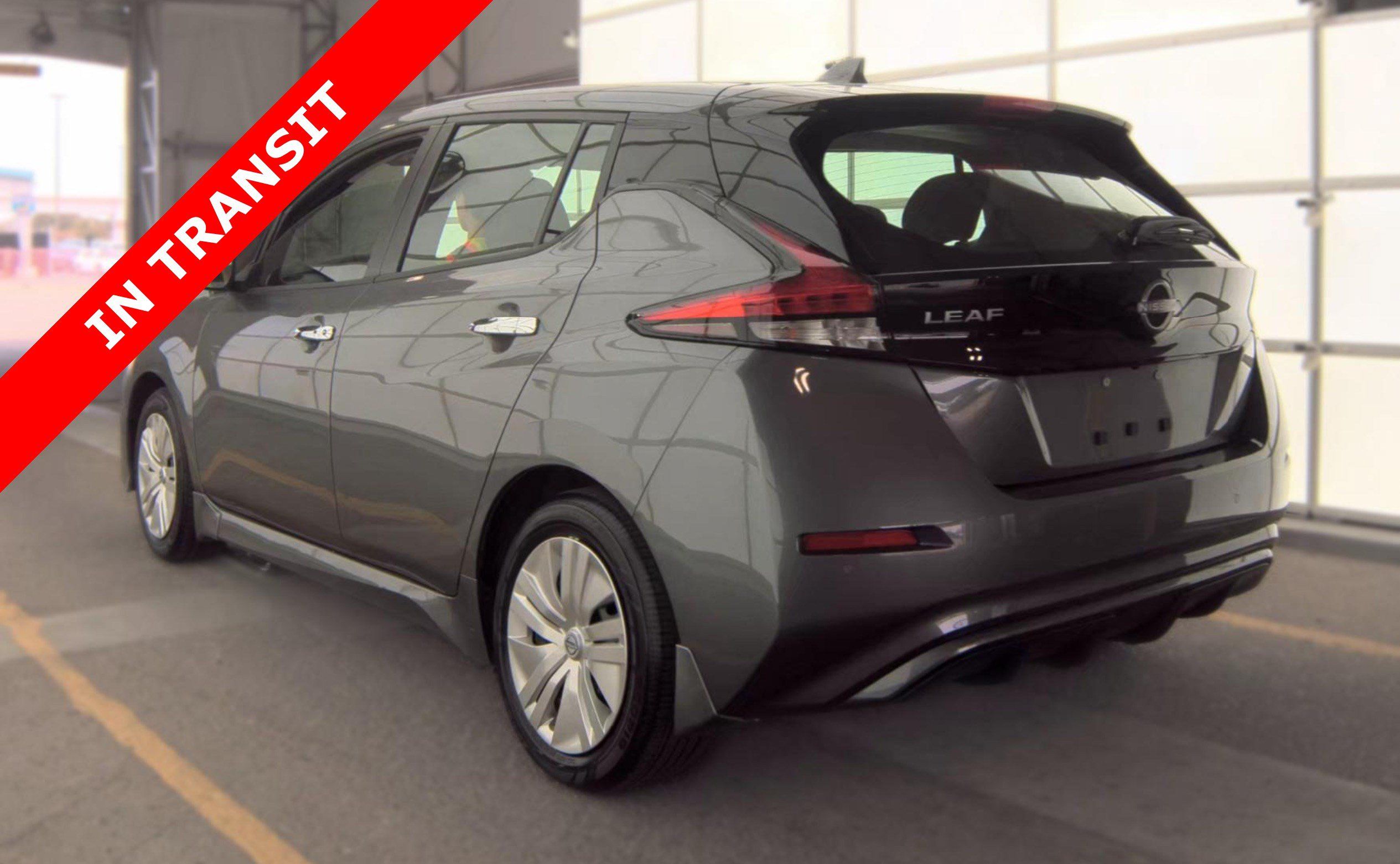 Used 2025 Nissan Leaf S FWD image 5