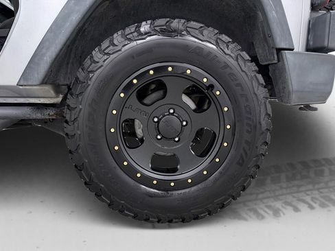 Used 2015 Jeep Wrangler Sport w/ Quick Order Package 23S image 24