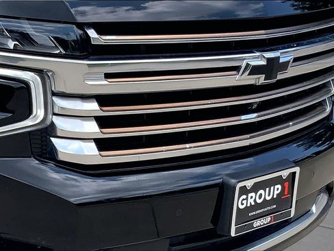 Used 2022 Chevrolet Tahoe High Country AWD/4WD image 43