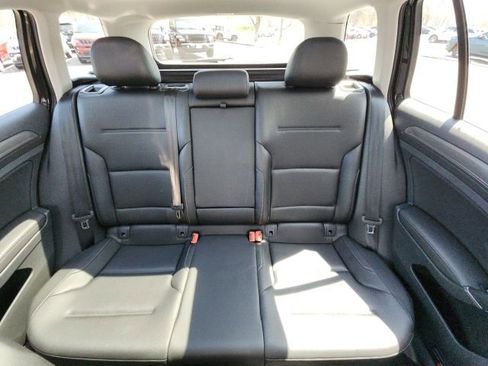 Used 2017 Volkswagen Golf Alltrack SE image 15