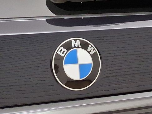 New 2026 BMW X7 xDrive40i w/ M Sport Package image 19