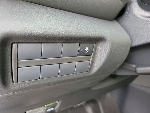 New 2024 Nissan Kicks SR w/ SR Premium Package image 30