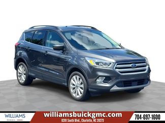 Used 2019 Ford Escape SEL AWD/4WD video 1