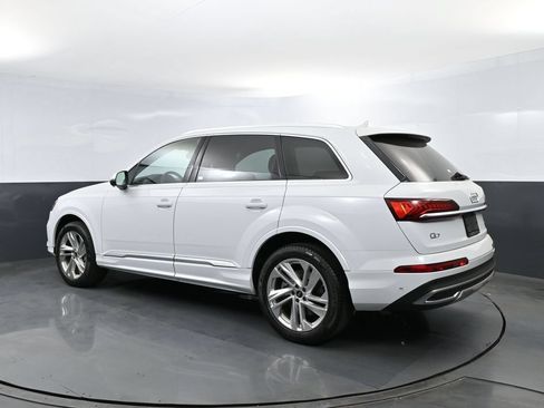 Used 2022 Audi Q7 3.0T Premium Plus w/ Premium Plus Package AWD/4WD image 24