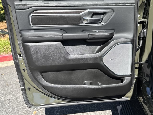 New 2027 RAM 1500 Laramie AWD/4WD image 19