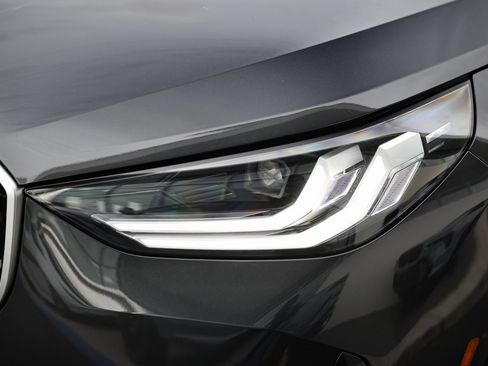 New 2026 BMW X3 xDrive30 w/ Premium Package image 12