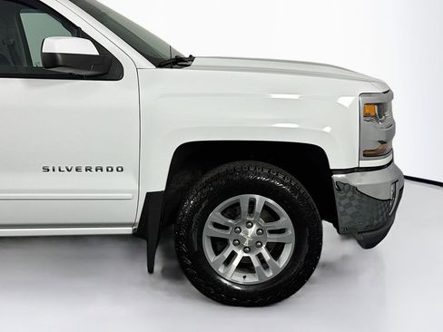 Used 2019 Chevrolet Silverado 1500 LT w/ All Star Edition image 40