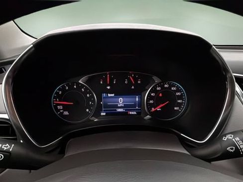 Used 2024 Chevrolet Equinox LS w/ LS Convenience Package FWD image 15