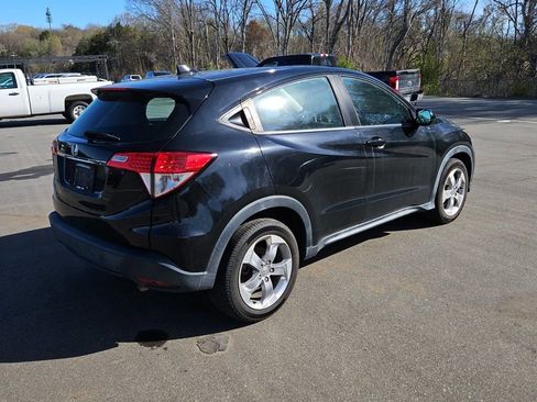 Used 2021 Honda HR-V LX image 5