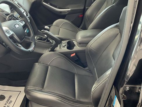 Used 2013 Ford Focus ST FWD image 8