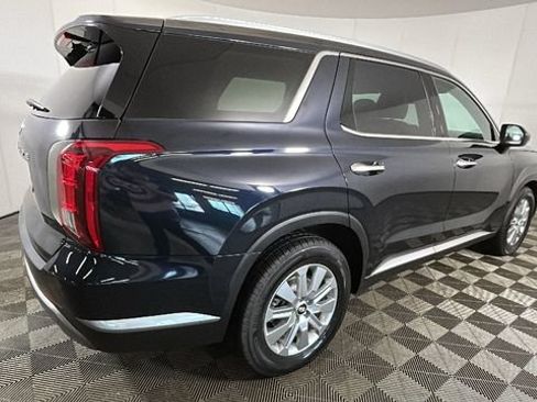 Used 2025 Hyundai Palisade SEL FWD image 2
