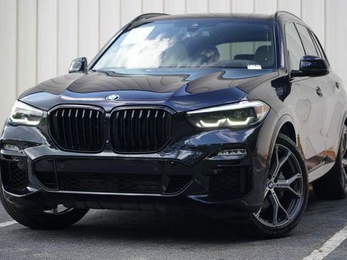 Used 2020 BMW X5 sDrive40i w/ M Sport Package RWD image 3
