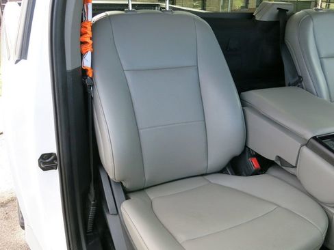 Used 2021 Ford F350 XL w/ Camper Package image 38