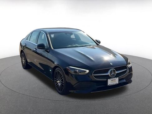 Used 2024 Mercedes-Benz C 300 4MATIC Sedan image 3