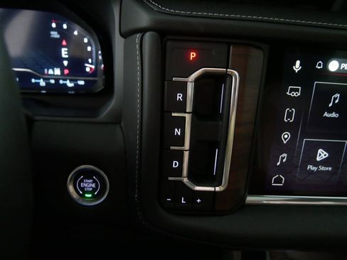 Used 2024 GMC Yukon Denali Ultimate image 26