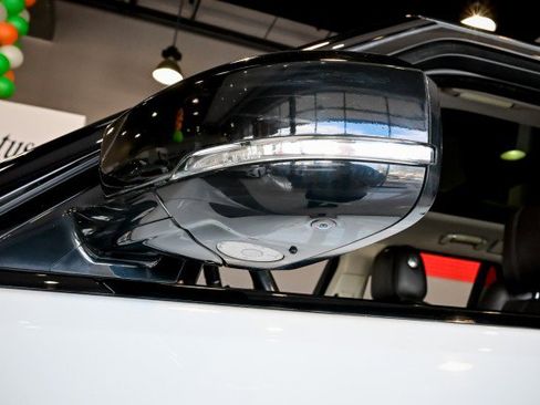 Used 2016 Land Rover Range Rover Supercharged image 43