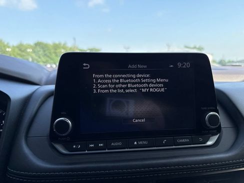 Used 2023 Nissan Rogue SV FWD image 25