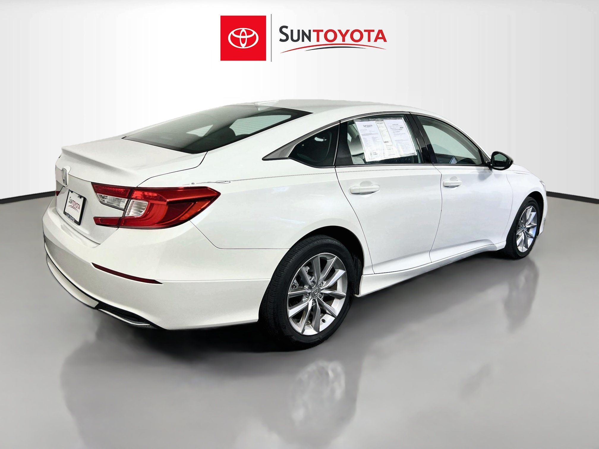 Used 2022 Honda Accord LX image 4