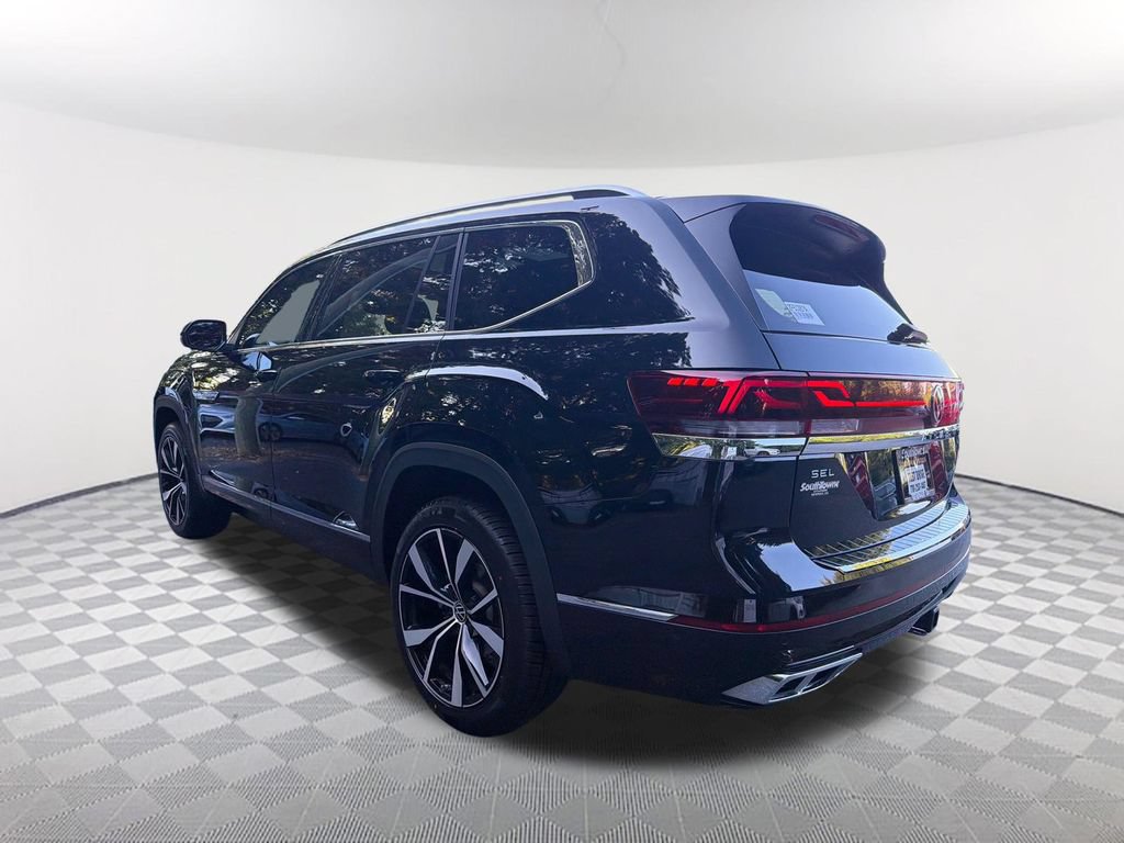Used 2024 Volkswagen Atlas SEL Premium R-Line AWD/4WD image 7