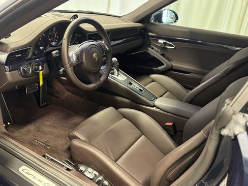 Used 2016 Porsche 911 Carrera GTS image 4