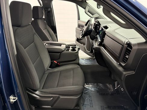 Used 2023 Chevrolet Silverado 1500 LT image 15
