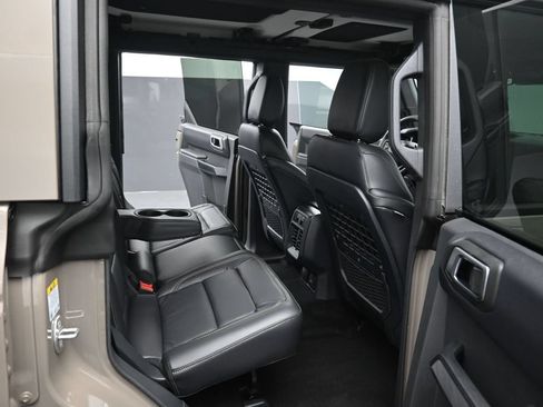 Used 2026 Ford Bronco Badlands AWD/4WD image 31