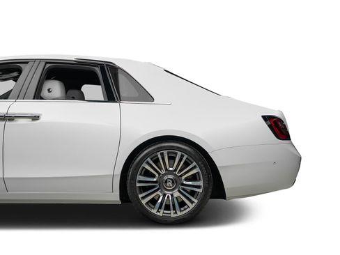 Used 2022 Rolls-Royce Ghost AWD/4WD image 20