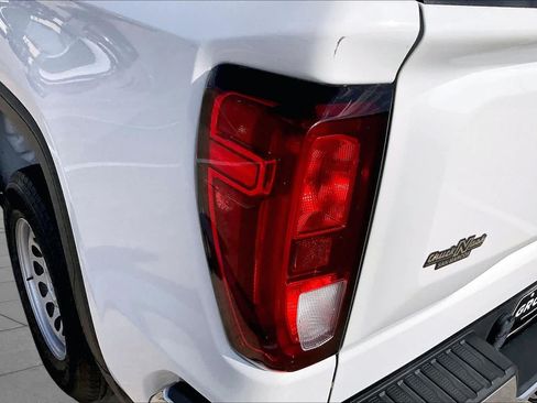 Certified 2022 GMC Sierra 1500 Pro w/ Convenience Package RWD image 26