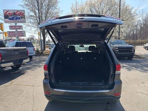 Used 2020 Jeep Grand Cherokee Limited w/ Premium Lighting Group image 13