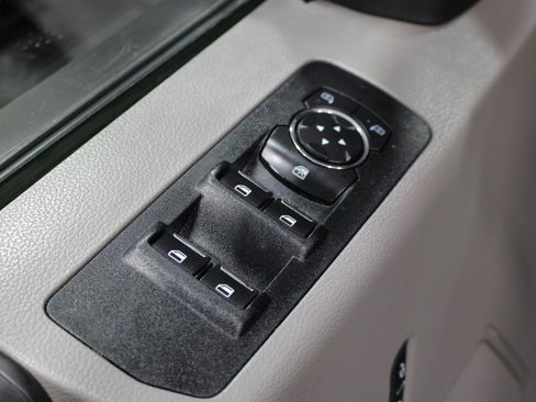 Used 2019 Ford F150 XL w/ Equipment Group 101A Mid AWD/4WD image 6