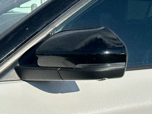 Used 2021 Ford Explorer King Ranch w/ Premium Technology Package image 55