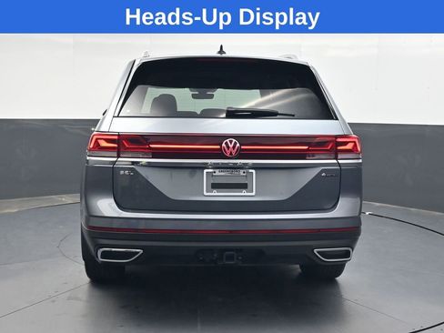 Used 2024 Volkswagen Atlas SEL AWD/4WD image 5