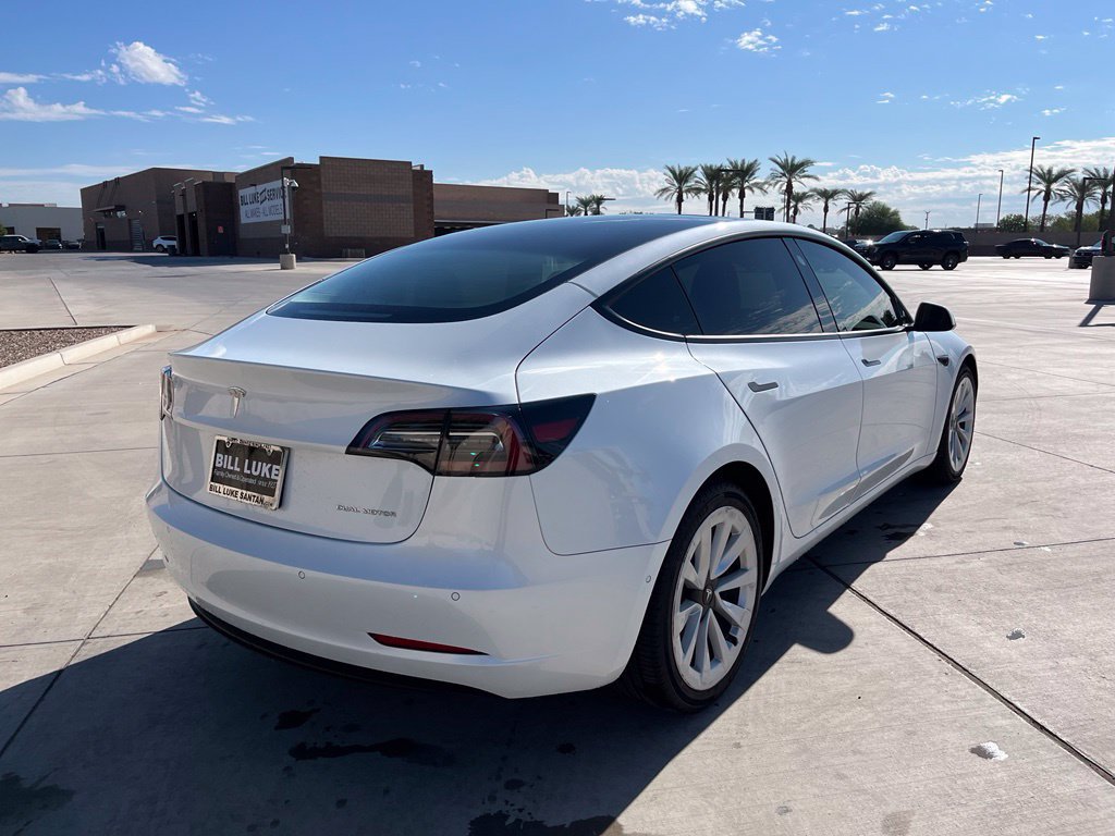 Used 2022 Tesla Model 3 Long Range AWD/4WD image 5