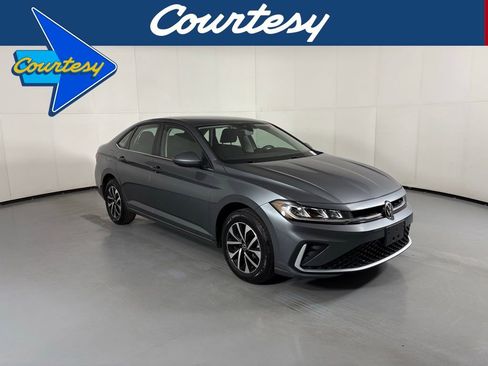 Used 2025 Volkswagen Jetta S FWD image 1