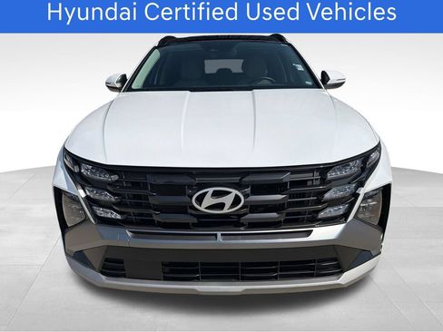 Certified 2025 Hyundai Tucson SEL AWD/4WD image 10